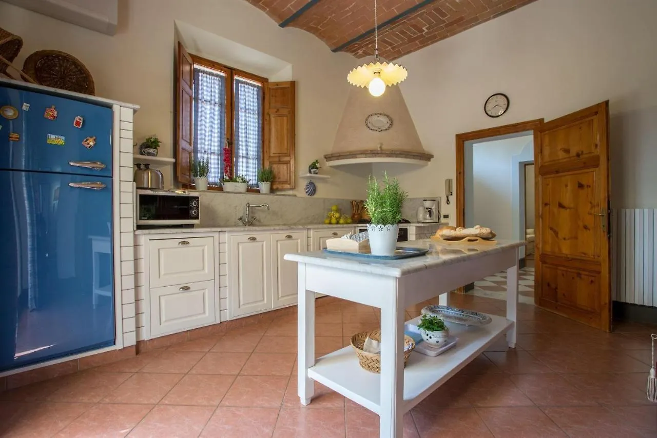 Peccioli Villa Angelica איטליה